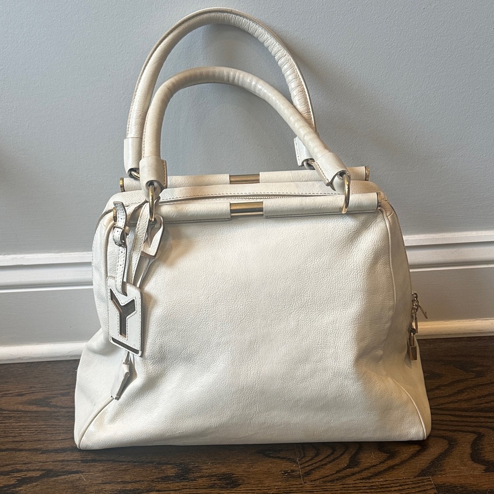 Vintage Yves Saint Laurent Elegant White Leather Handbag in very good condition